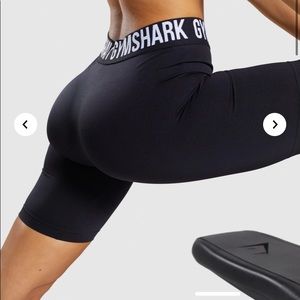 Gymshark short